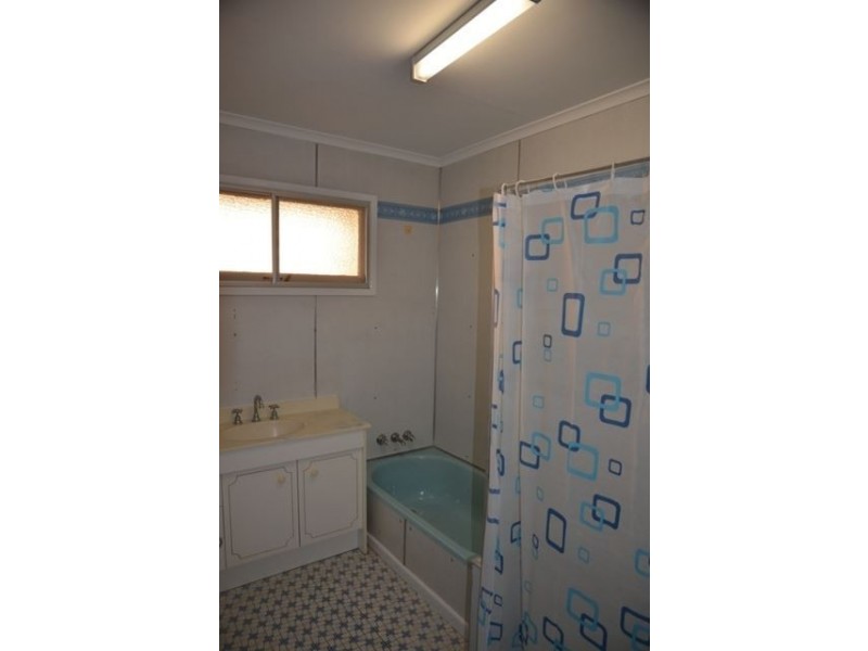 28 Kirri Street, The Gap QLD 4061