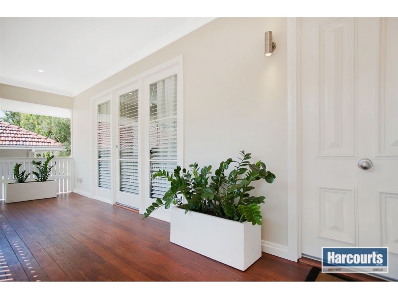 624 Waterworks Road, Ashgrove QLD 4060