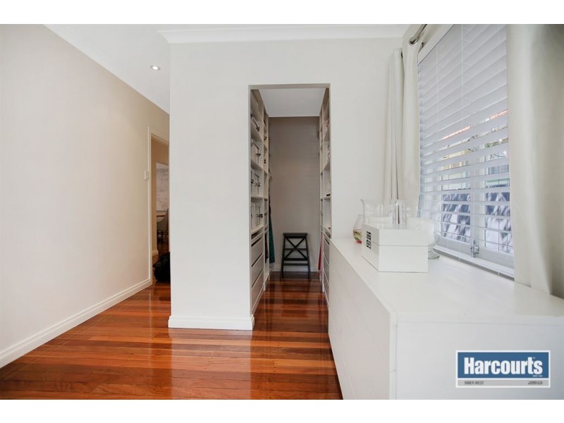 624 Waterworks Road, Ashgrove QLD 4060