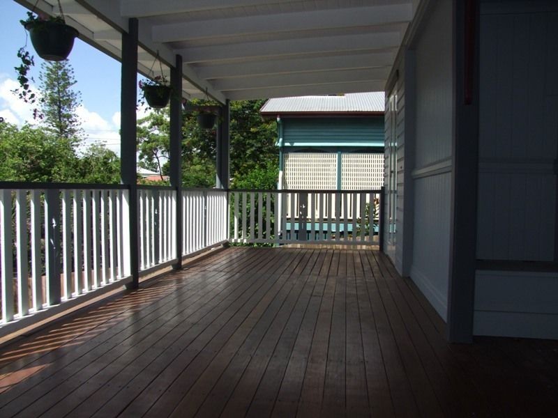 24 Amarina Ave, Ashgrove QLD 4060