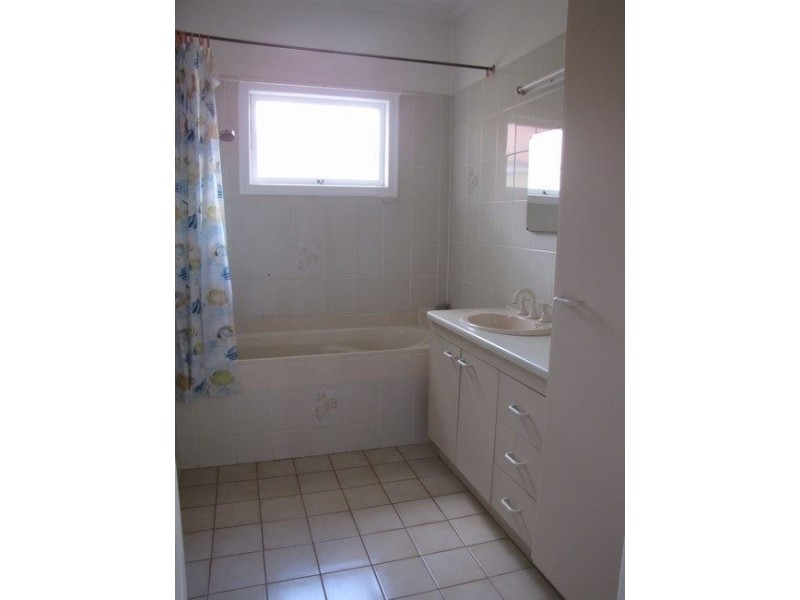 12 Paten Road, The Gap QLD 4061