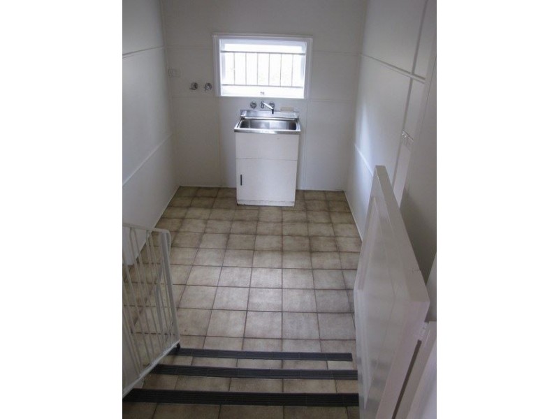 12 Paten Road, The Gap QLD 4061