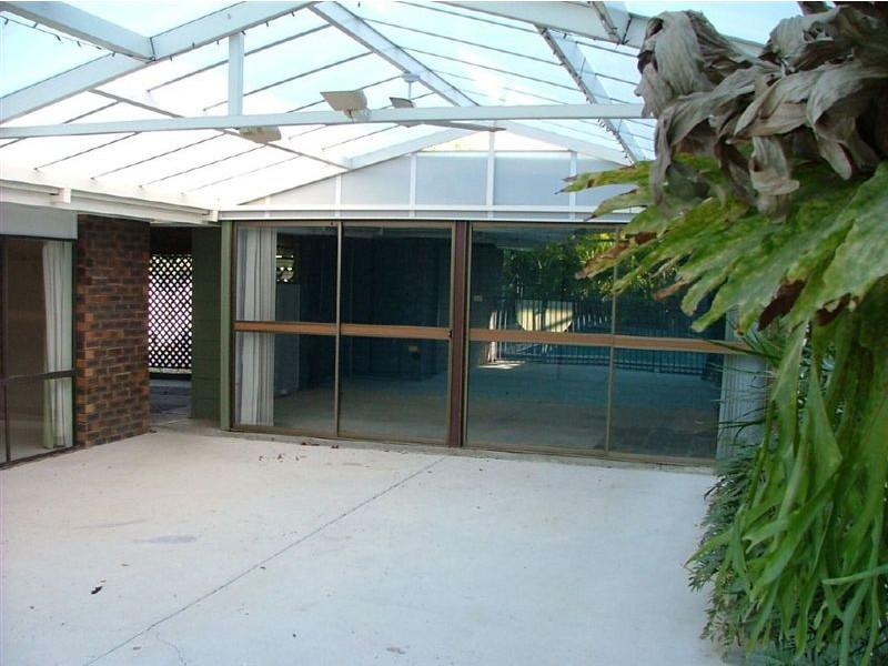 16 Woorama Road, The Gap QLD 4061