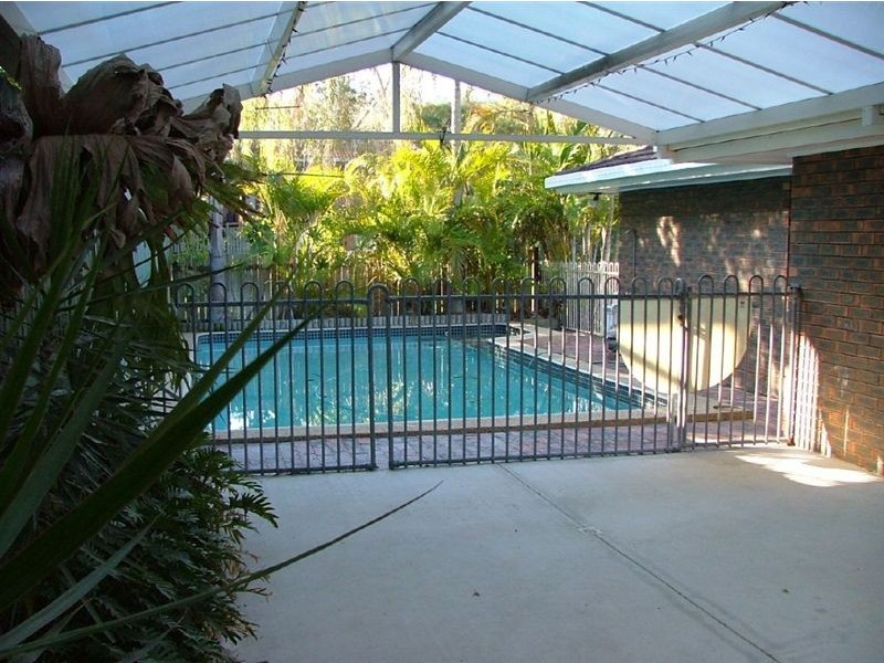 16 Woorama Road, The Gap QLD 4061