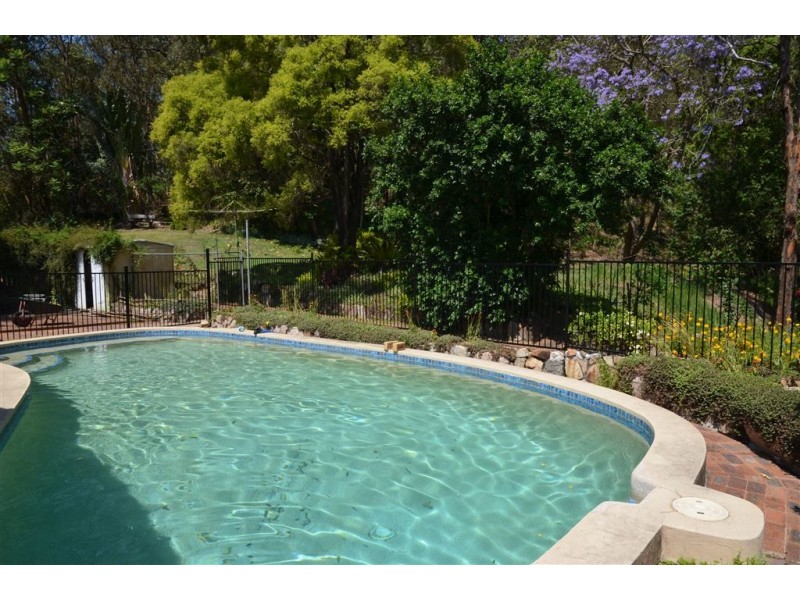 68 Bernarra Street, The Gap QLD 4061