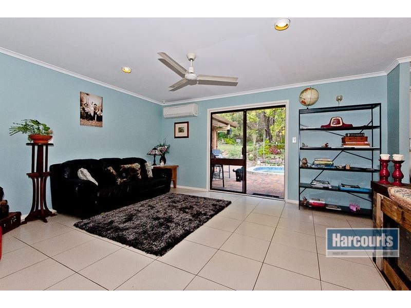 68 Bernarra Street, The Gap QLD 4061