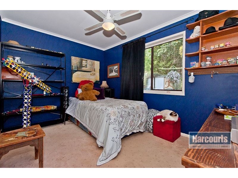 68 Bernarra Street, The Gap QLD 4061