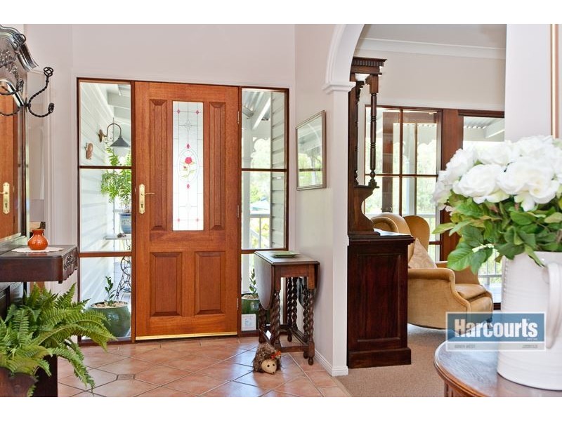 16 Wollundry Place, The Gap QLD 4061