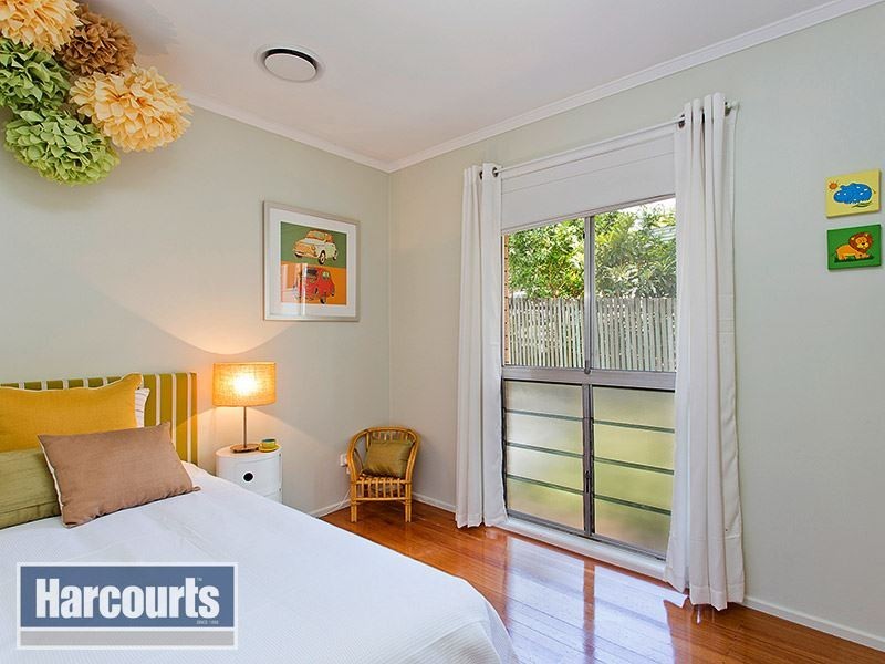 105 Yoorala Street, The Gap QLD 4061