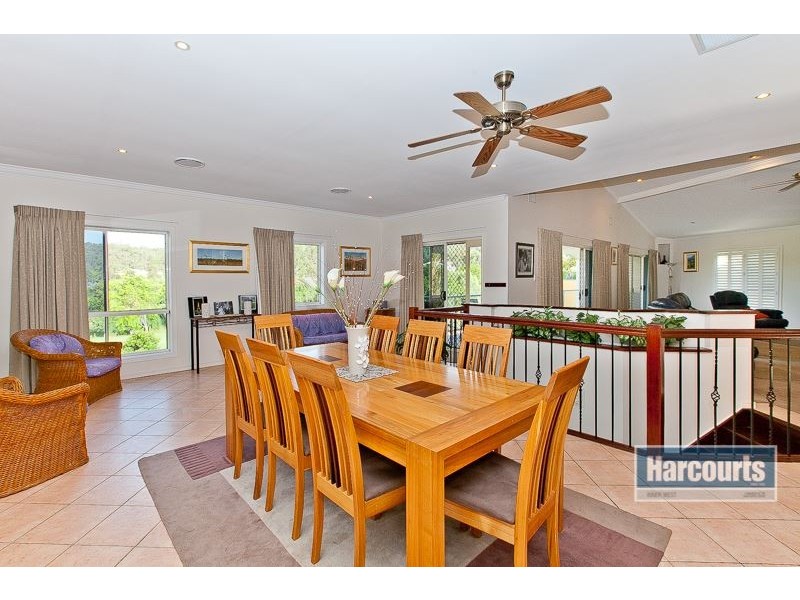 5 Aberdeen Court, The Gap QLD 4061