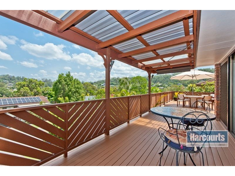 30 Cloghan Street, The Gap QLD 4061