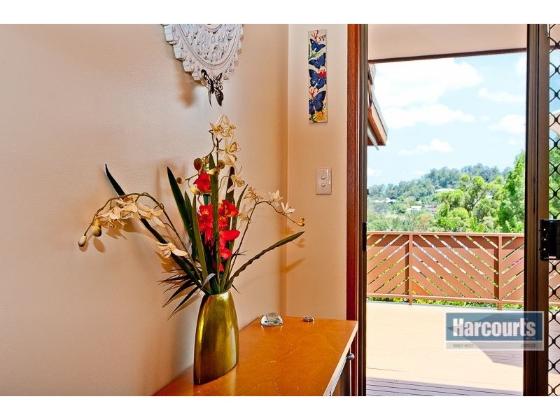 30 Cloghan Street, The Gap QLD 4061