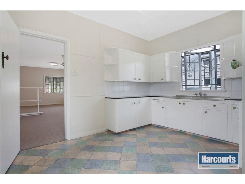 35 Buckingham Street, Ashgrove QLD 4060