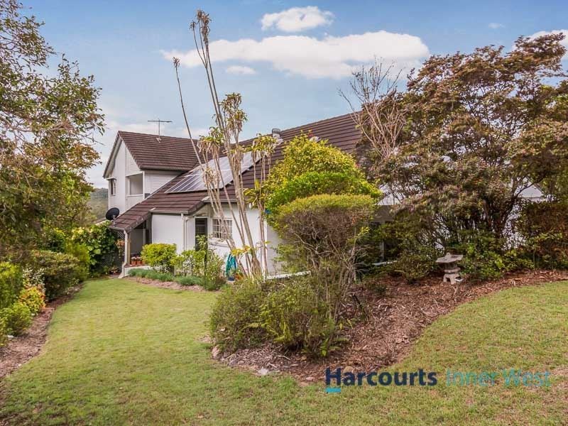 28 Berkeley Place, Ferny Grove QLD 4055