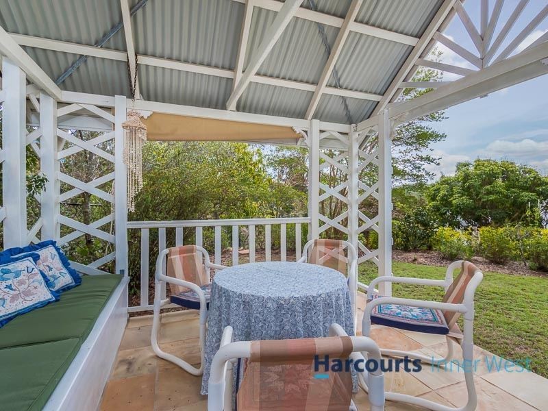 28 Berkeley Place, Ferny Grove QLD 4055