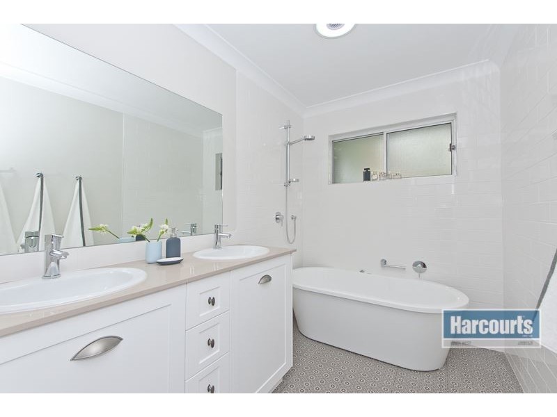 34 Gatwick Street, Stafford Heights QLD 4053