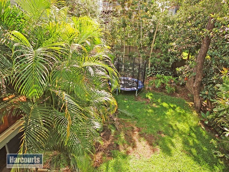 18 Campion Avenue, Bardon QLD 4065