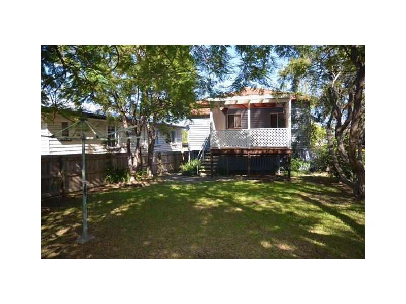 77 Ethel St, Chermside QLD 4032
