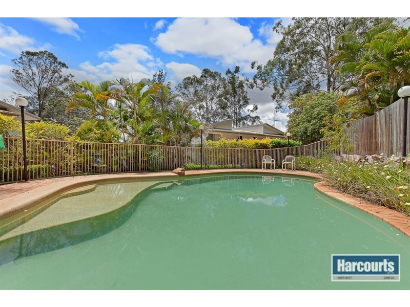2/1 Glenquarie Place, The Gap QLD 4061