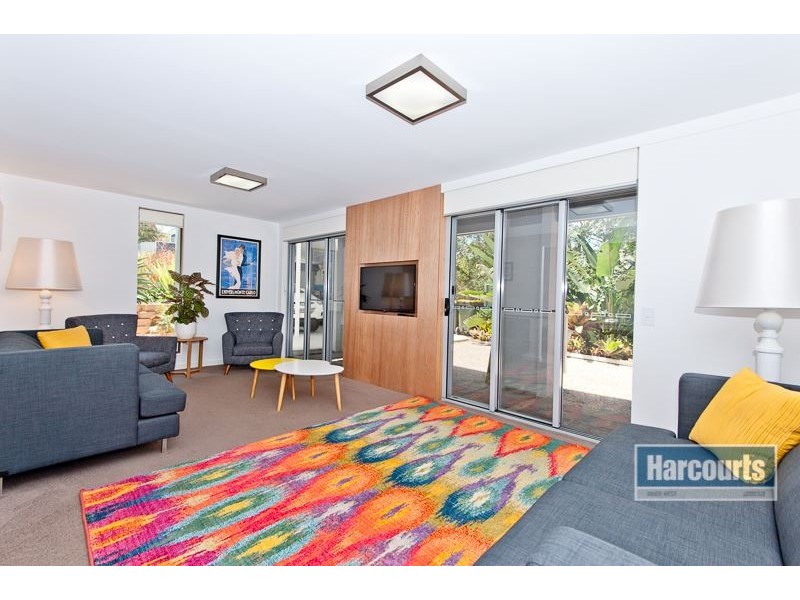 8 Toolara Street, The Gap QLD 4061