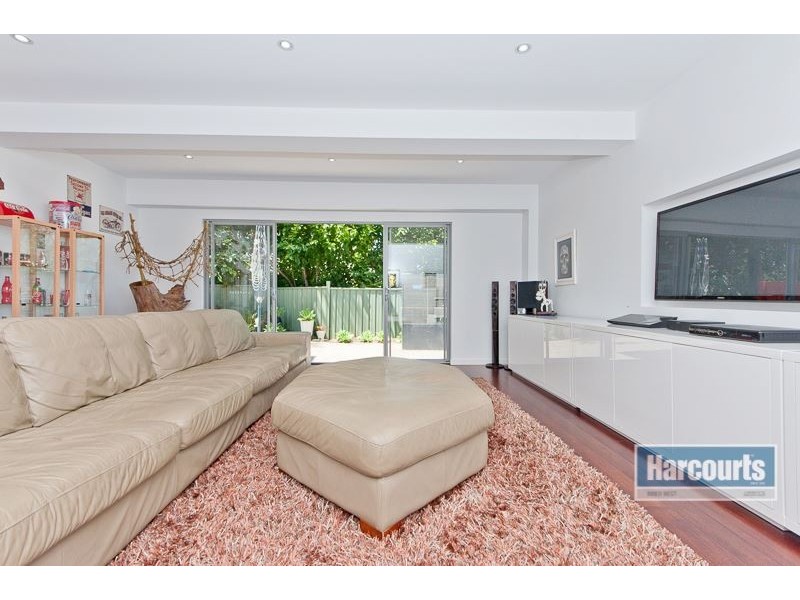 8 Toolara Street, The Gap QLD 4061