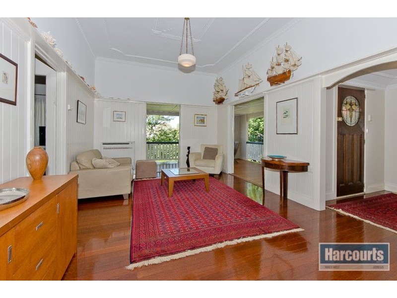 8 Myagah Road, Ashgrove QLD 4060