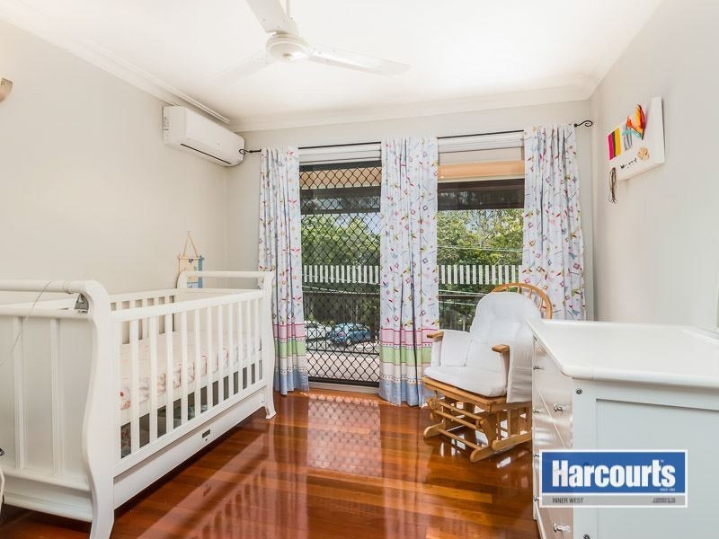 8 Pangela Street, The Gap QLD 4061