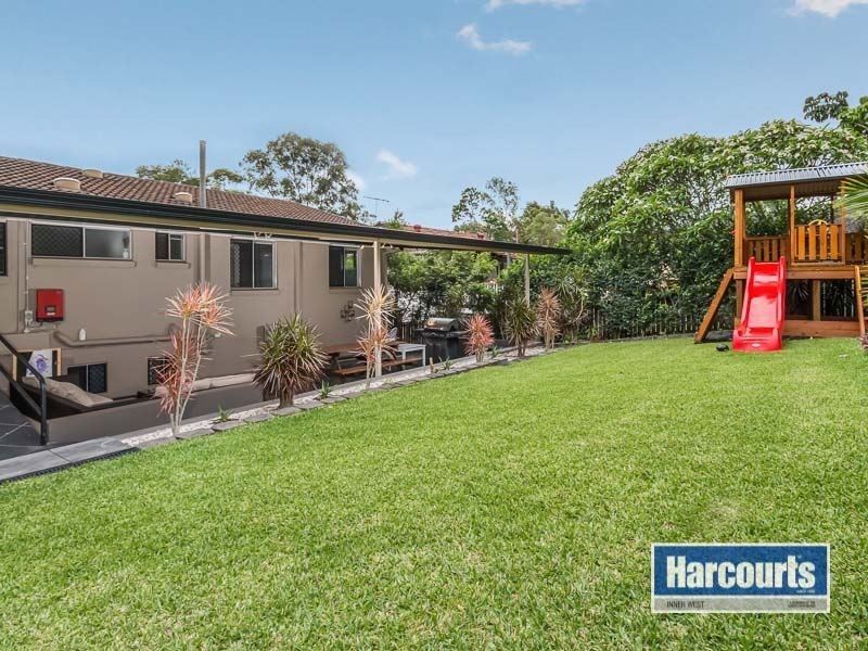 8 Pangela Street, The Gap QLD 4061
