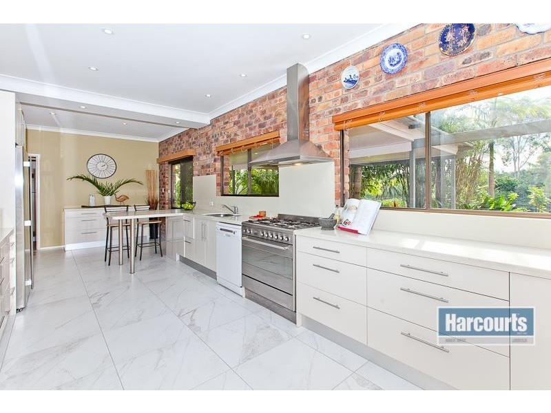 26 Chaprowe Road, The Gap QLD 4061