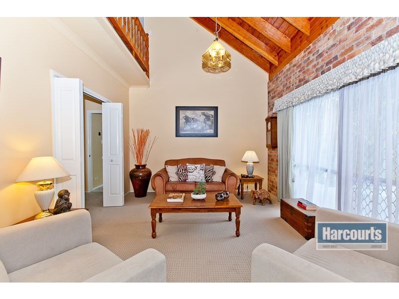 26 Chaprowe Road, The Gap QLD 4061