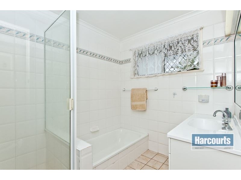 18 Redgrave Street, Stafford Heights QLD 4053