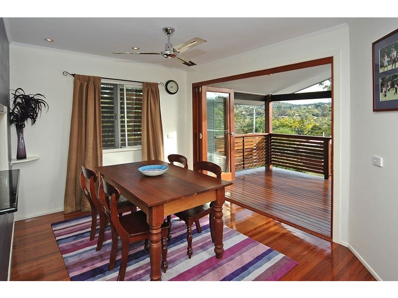 42 Bromwich Street, The Gap QLD 4061