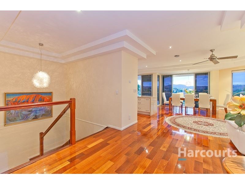 1 Stonehawke Place, The Gap QLD 4061
