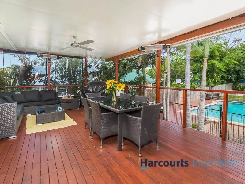 636 Waterworks Road, Ashgrove QLD 4060