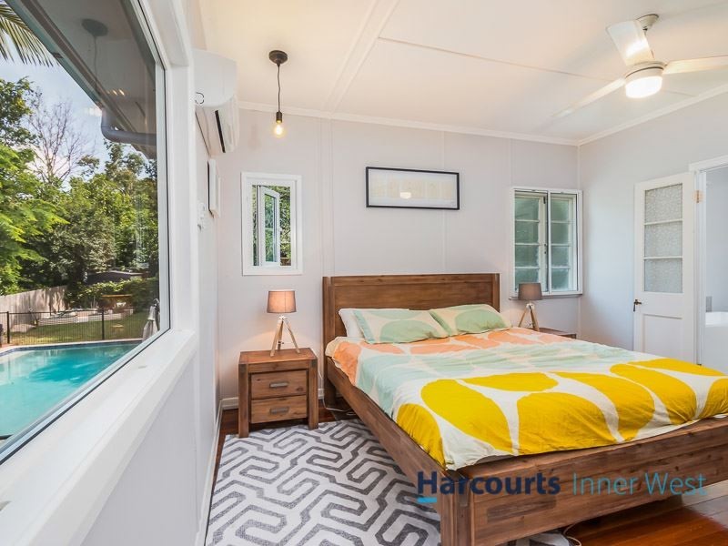 636 Waterworks Road, Ashgrove QLD 4060