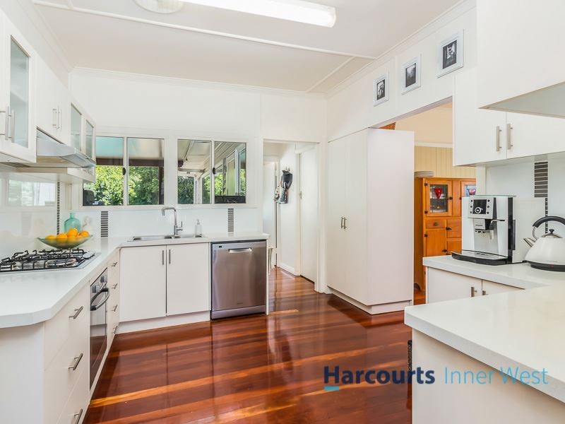 636 Waterworks Road, Ashgrove QLD 4060