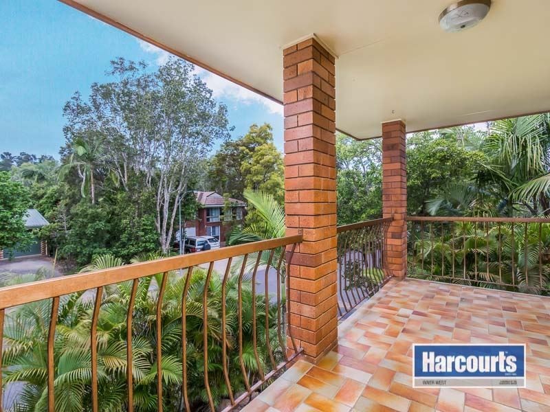 10 Moygara Street, The Gap QLD 4061