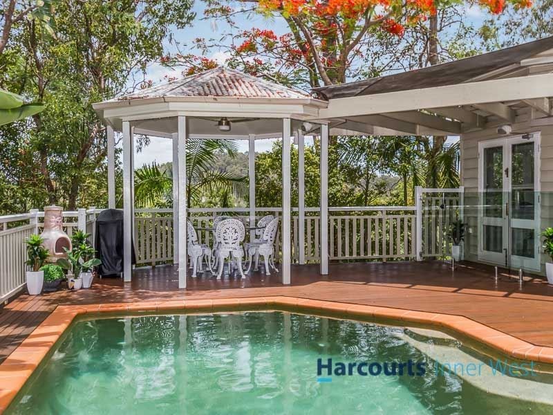 1377 Waterworks Road, The Gap QLD 4061