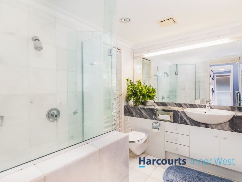 1377 Waterworks Road, The Gap QLD 4061