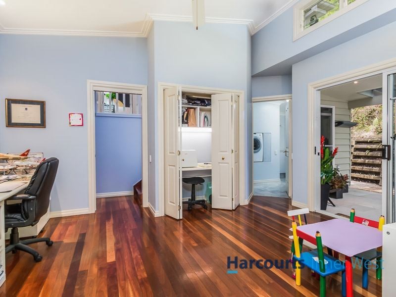 1377 Waterworks Road, The Gap QLD 4061