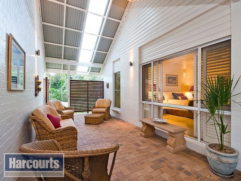 6 Mary Orr Court, Camp Mountain QLD 4520