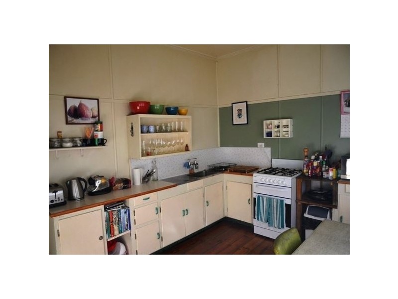 12 Holmesbrook Street, Ashgrove QLD 4060