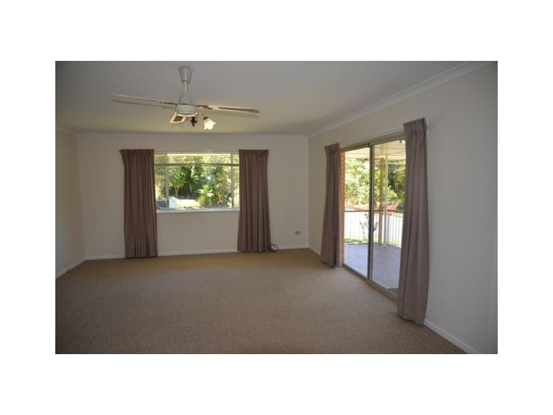2 Habana Street, The Gap QLD 4061