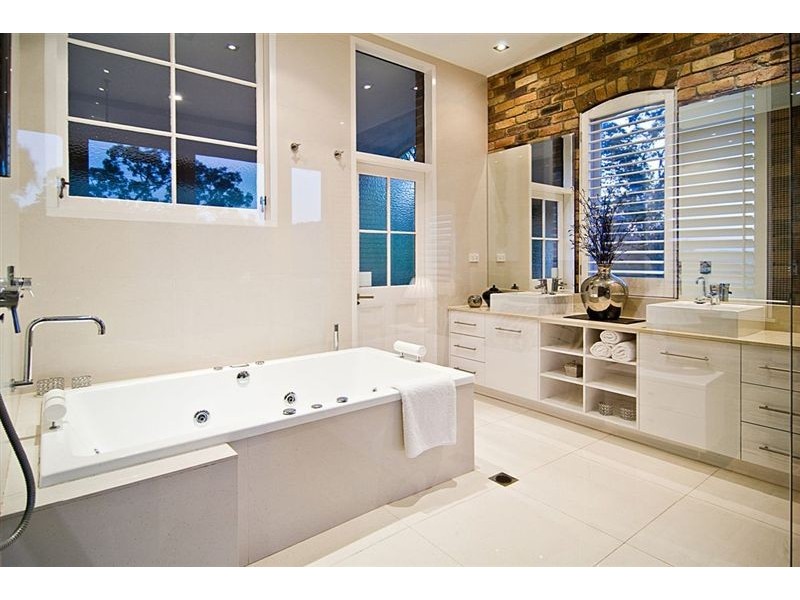 71 Bellata Street, The Gap QLD 4061