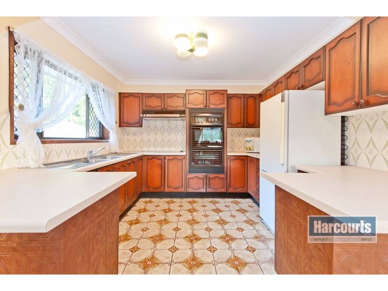 27 Dungory Street, The Gap QLD 4061