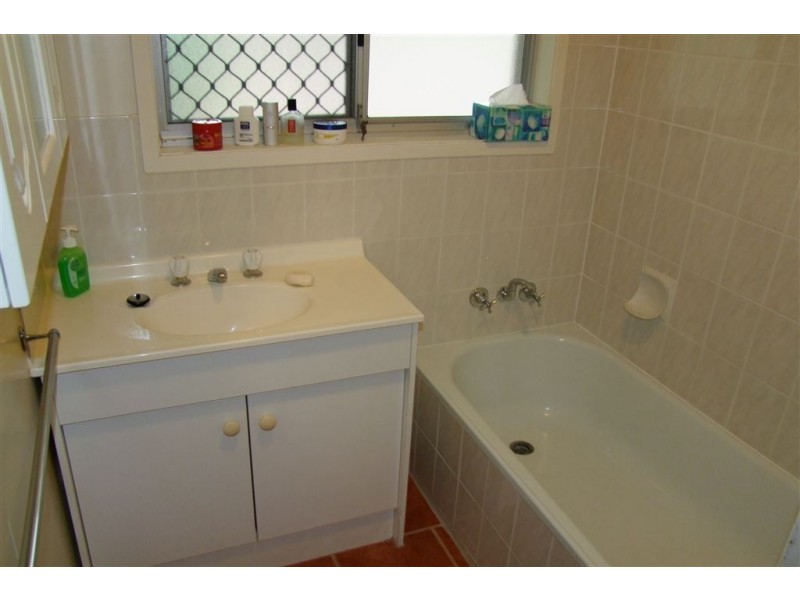 16 Desbet Street, The Gap QLD 4061