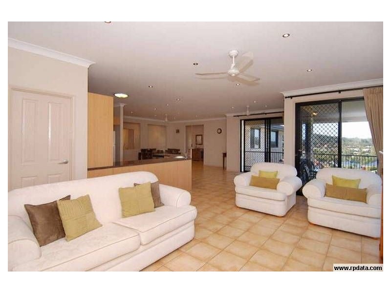 20 Ridge Place, Upper Kedron QLD 4055
