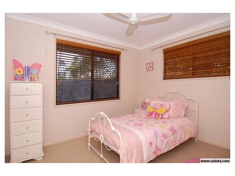 20 Ridge Place, Upper Kedron QLD 4055