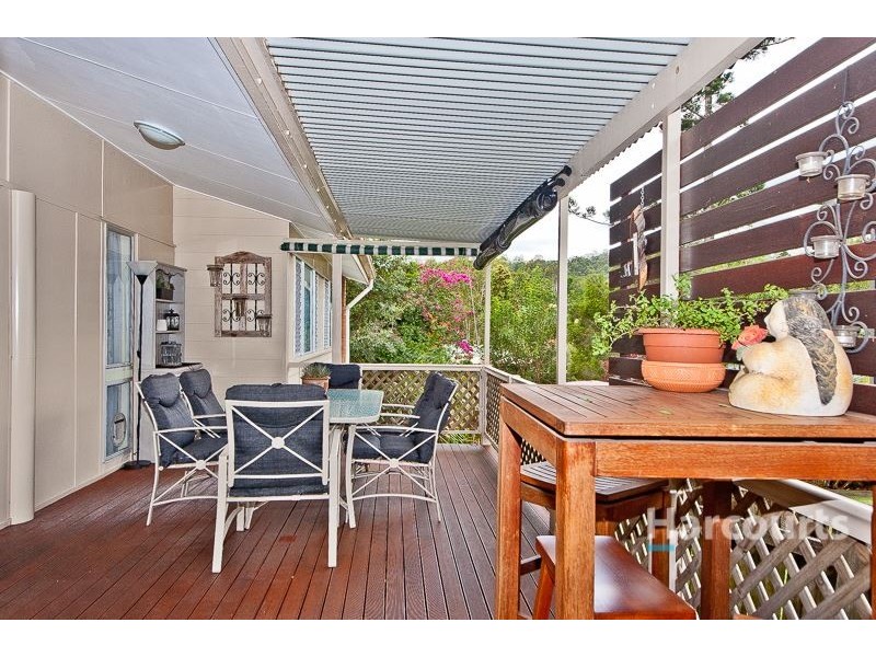 9 Woorama Road, The Gap QLD 4061