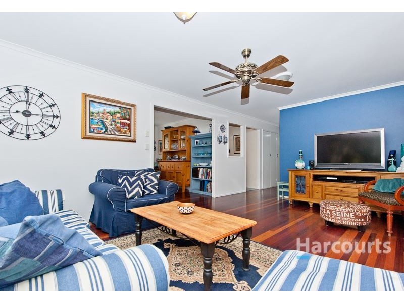 9 Woorama Road, The Gap QLD 4061